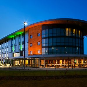 Holiday Inn Salisbury - Stonehenge, an IHG Hotel